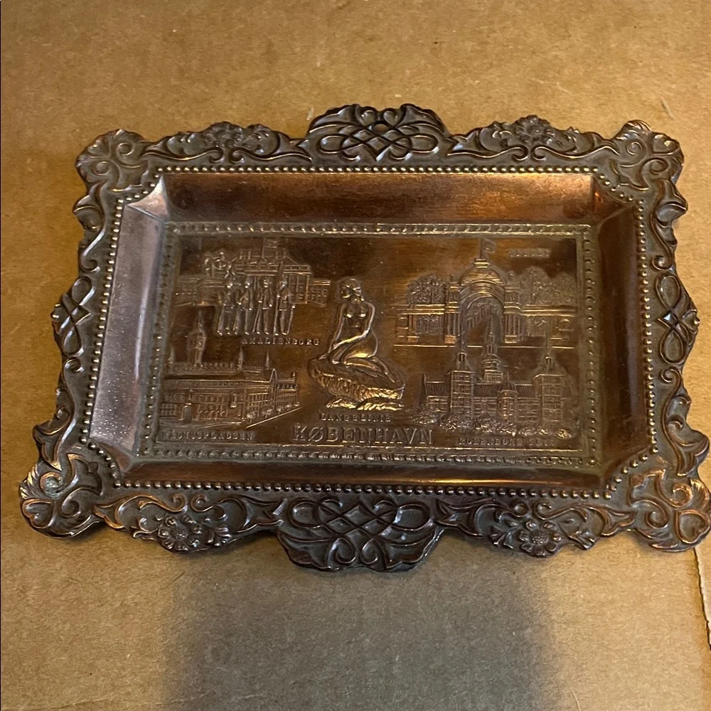 Elegant Bronze Decorative Tray / wall plaque